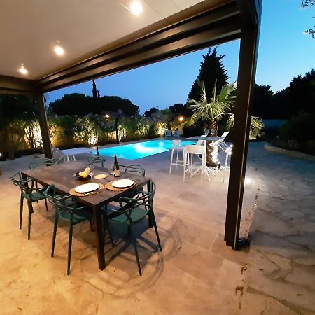 Villa Rasoa Chambre Libellule Agde Exterior photo